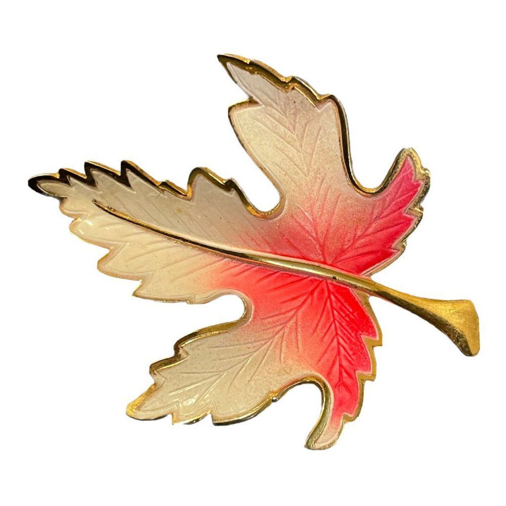 VINTAGE JEWELRY - 1980s Ombre Hot Pink White  Oak Leaf Gold Tone Brooch Pin